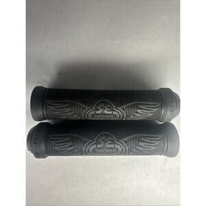 Bicycle Grips SE Bikes Wing Black Make it Happen no ring rarely used